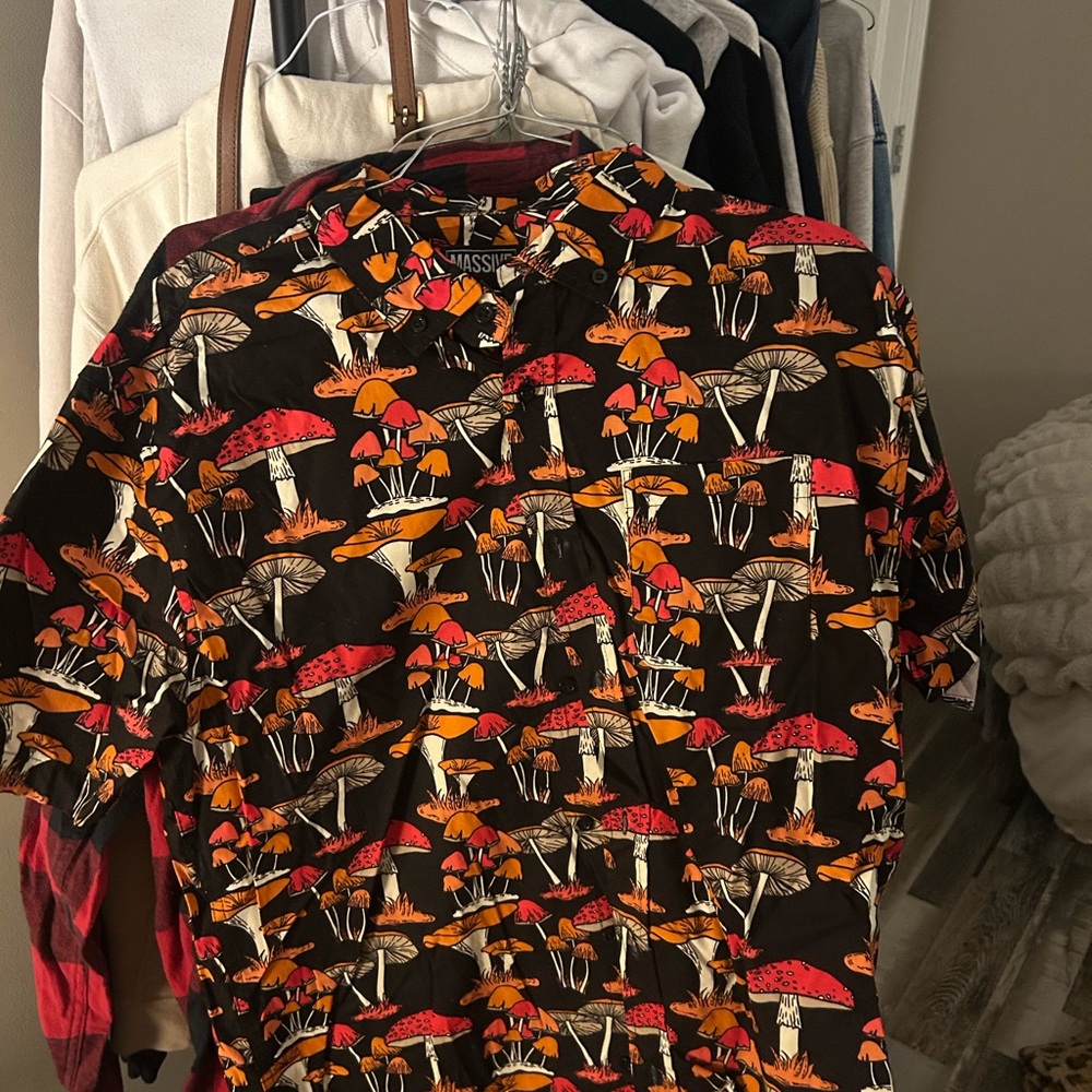 Mushroom Print Black Shirt